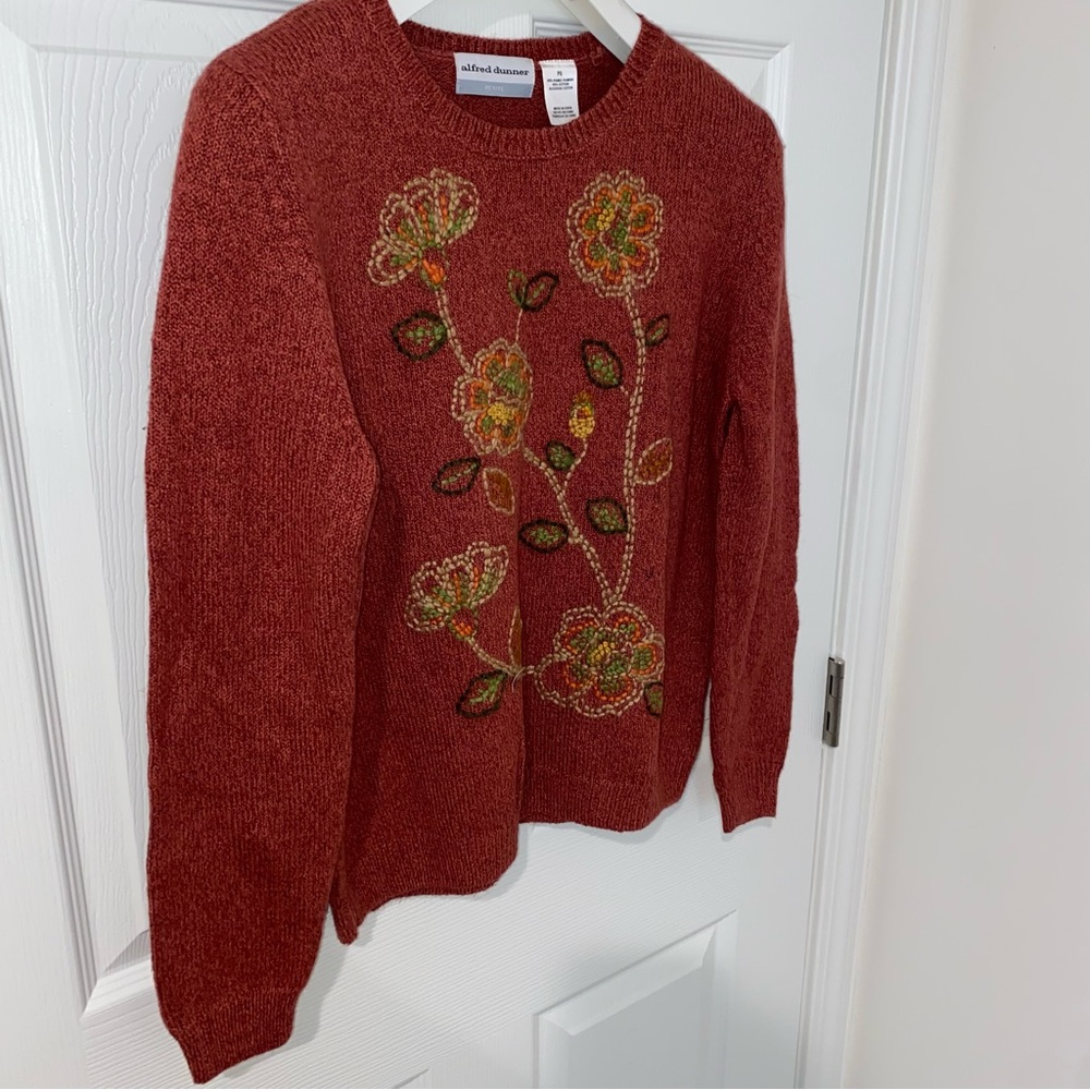 Alfred Dunner Women's Rust Sweater with Floral Embroidery - Petite Small